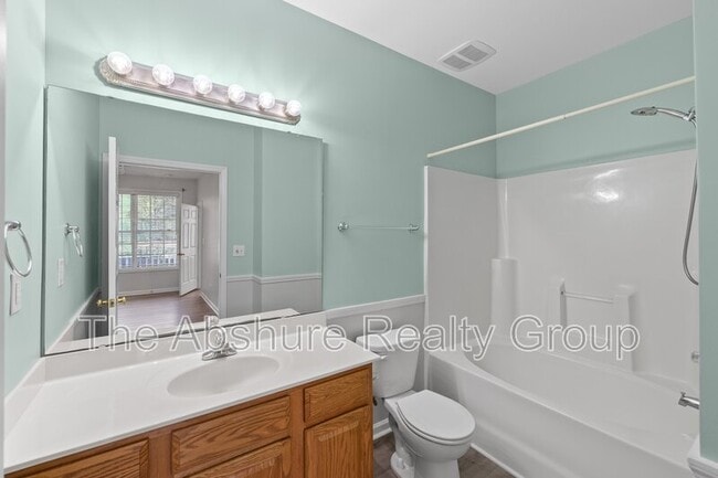 Building Photo - 1713 Kudrow Ln