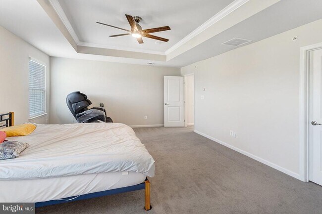Building Photo - 11241 Wheeler Ridge Dr