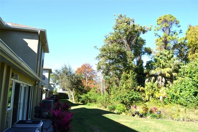 Building Photo - 11158 Kapok Grand Cir