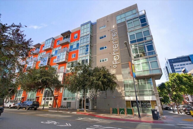 Building Photo - 1025 Island Ave