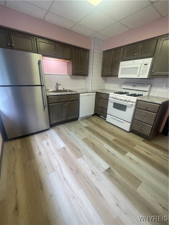 Building Photo - 30 Inwood Pl
