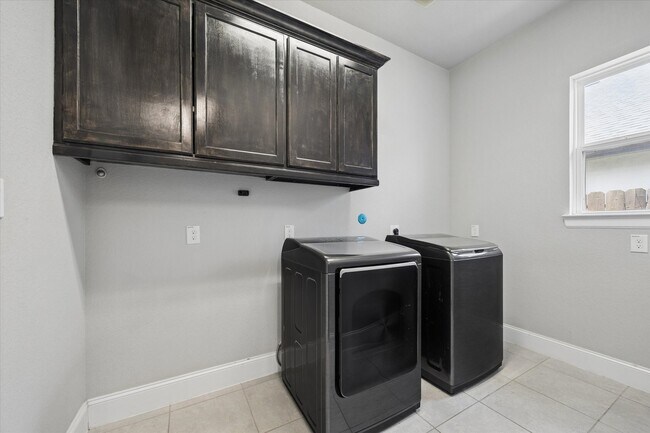 Building Photo - 10227 Wylde Point Ln