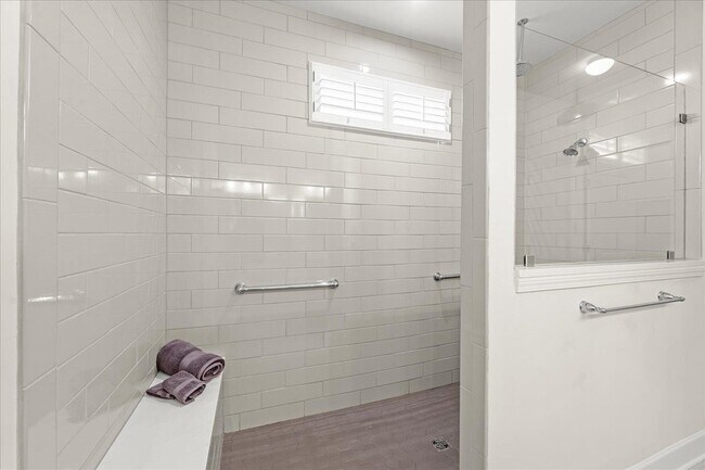 Building Photo - 1021 Leeward Run Trl