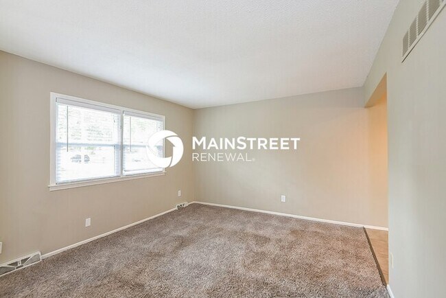 Building Photo - 3 Bedroom Pet-Friendly Home in Kansas City...