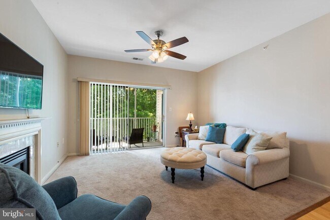 Primary Photo - 12016 Amber Ridge Cir