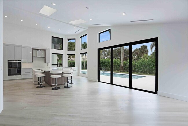 Building Photo - 3012 NW 61st St