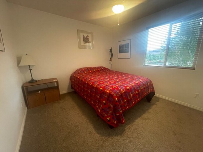 Building Photo - Furnished home available! Landscape maintenance included.