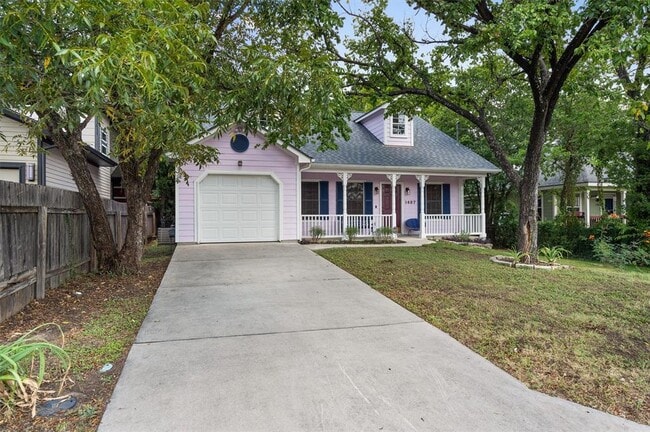 Building Photo - 1407 Sanchez St