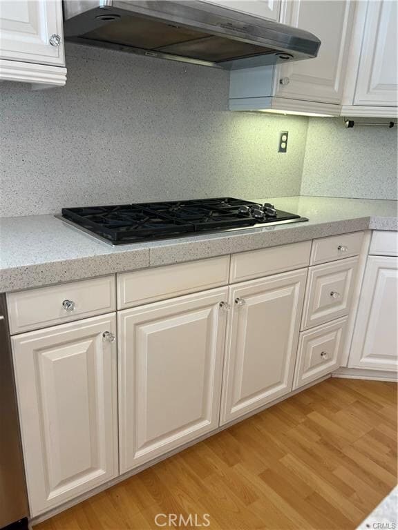 Building Photo - 2889 Plaza del Amo