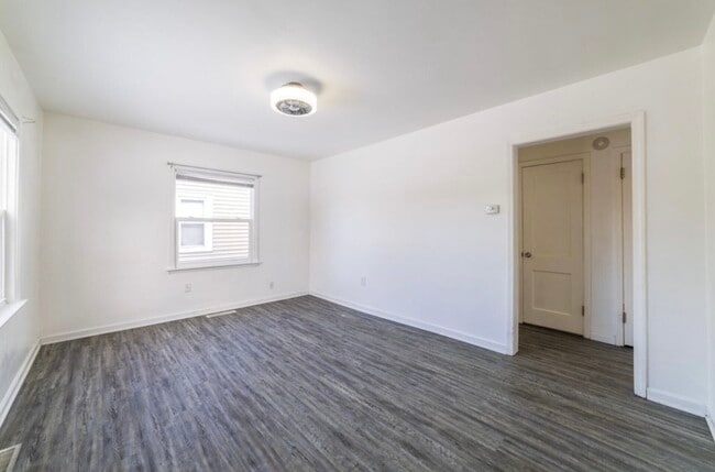 Building Photo - 2267 Tennessee St