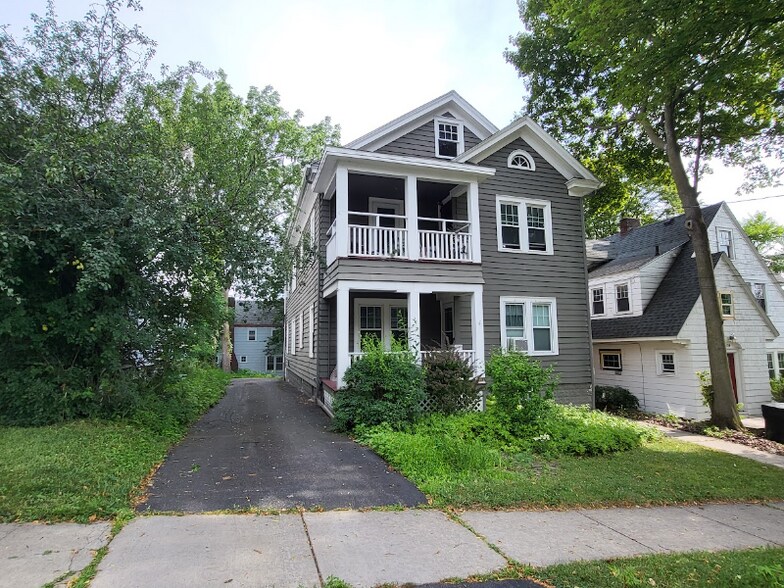 Primary Photo - 1118-20 Euclid Ave