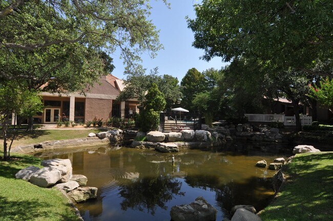 Building Photo - Lovely 3-3-1 condo in Dallas, Plano ISD!