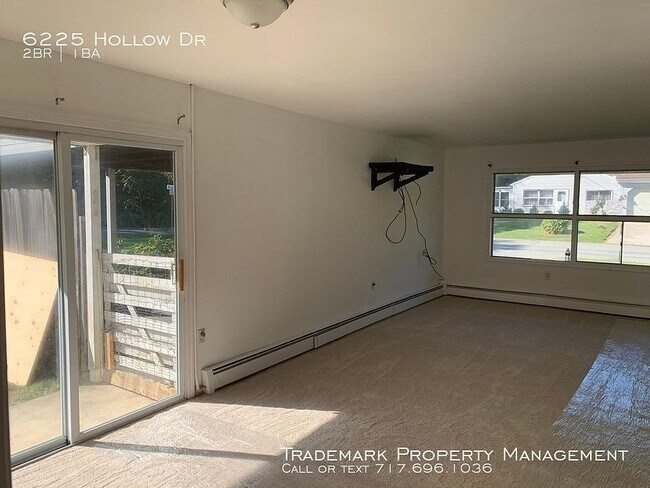 Building Photo - 6225 Hollow Dr