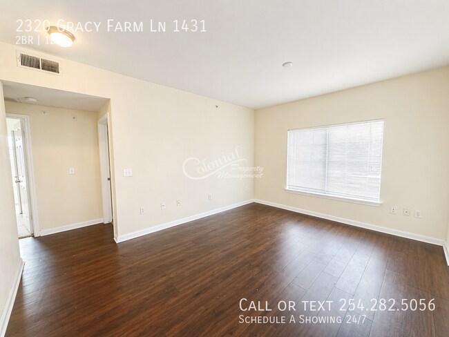 Building Photo - 2320 Gracy Farms Ln