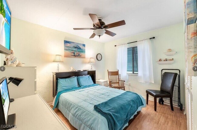 Building Photo - 1914 SE 40th Terrace