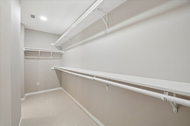 Building Photo - 1306 Hunter Wood Dr
