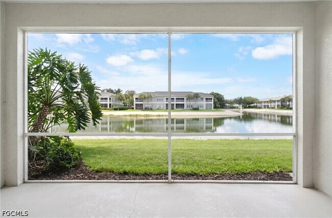 Building Photo - 12141 Summergate Cir