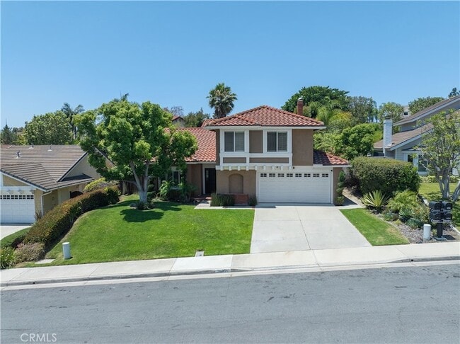 Building Photo - 28501 El Sur