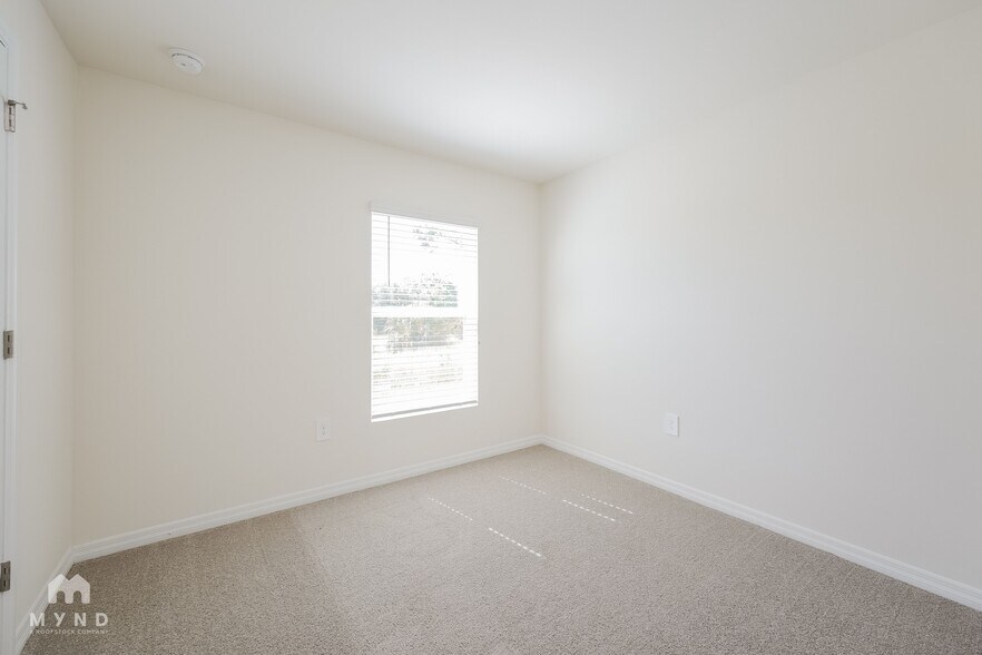 Building Photo - 2815 52nd St W