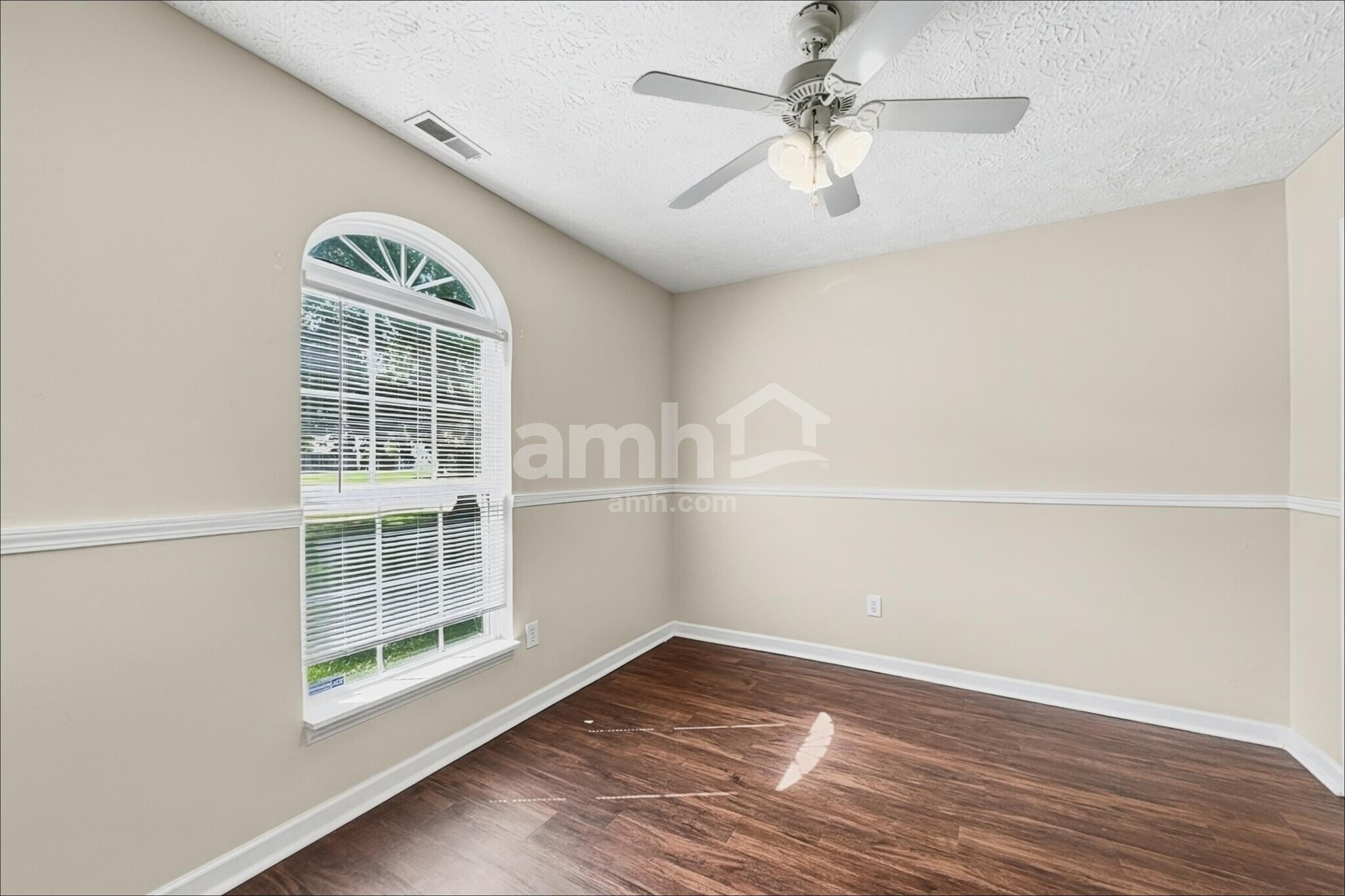 Building Photo - 13227 Summerwood Ln
