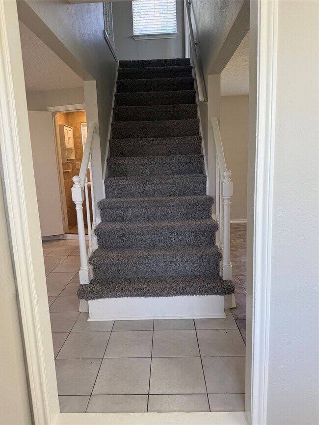 Building Photo - 615 Texas St