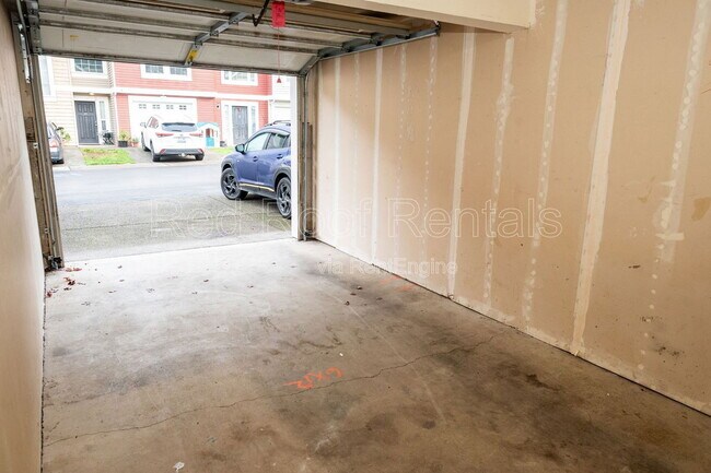 Building Photo - 10512 140th St Ct E