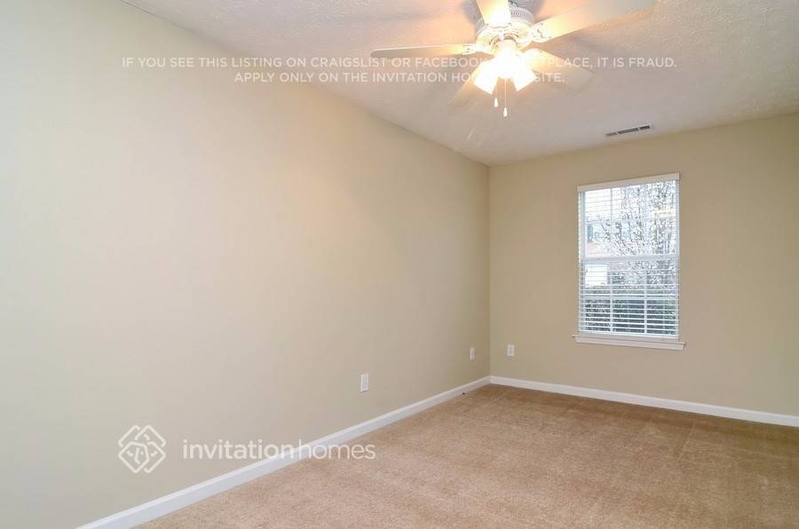 Building Photo - 1154 St Phillips Ct