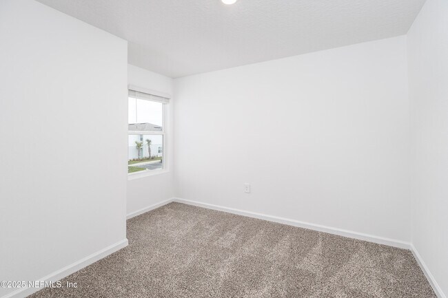 Building Photo - 243 Sage Br St