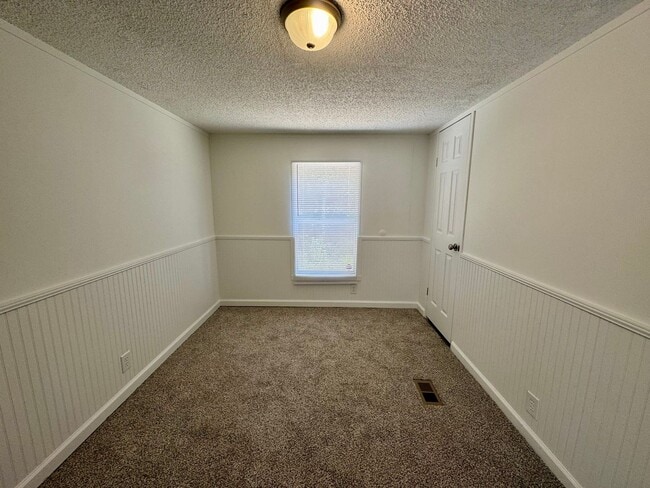 Building Photo - Galivants Ferry - 3 Bedroom / 2 Bathroom M...