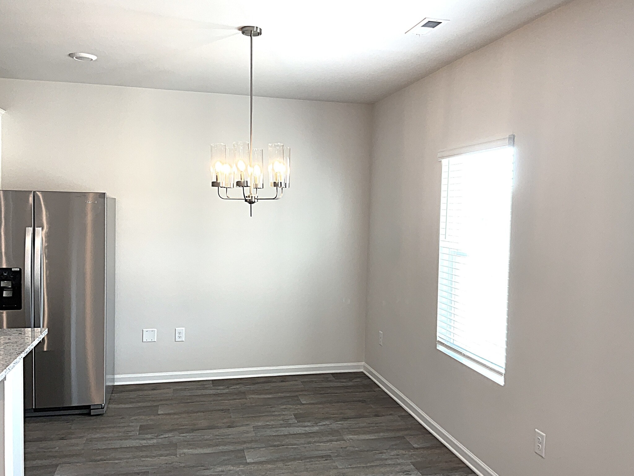 Building Photo - 3216 Emberly Dr