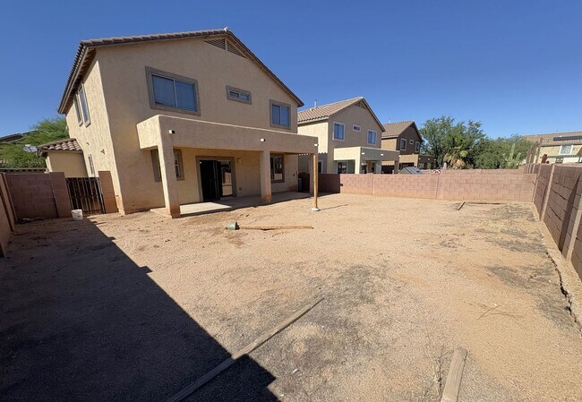 Building Photo - 2,500 sq ft 4 bedroom + Den home in Rancho Sahuarita
