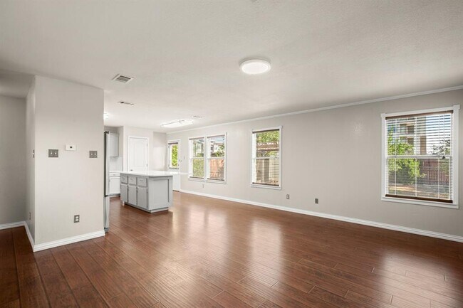 Building Photo - 12028 Plains Valley Dr