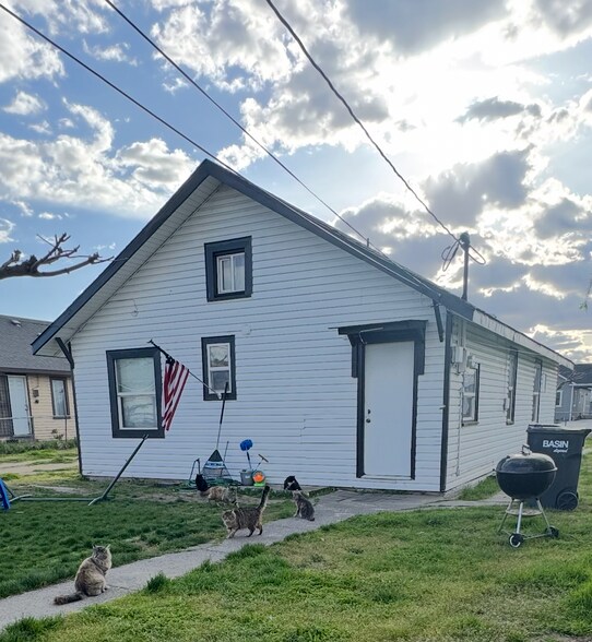 Primary Photo - 805 S 5th Ave