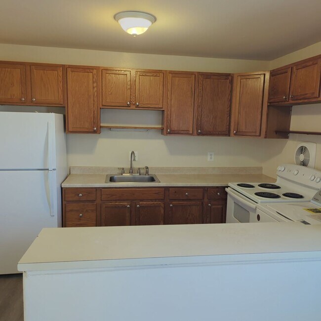 Building Photo - Charming 3 Bed And 1.5 Bath Townhome In Georgetown South