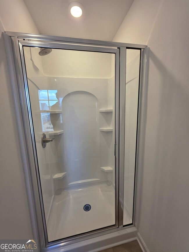 Building Photo - 19 Umber Ln