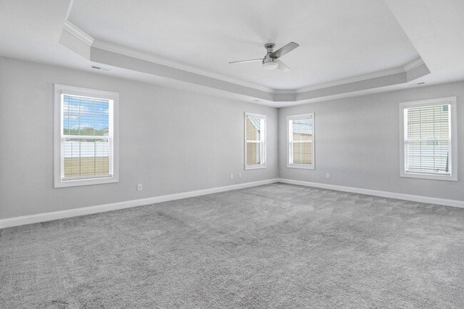Building Photo - SPACIOUS 3000+ Sq Ft 2-Story Home in Sprin...