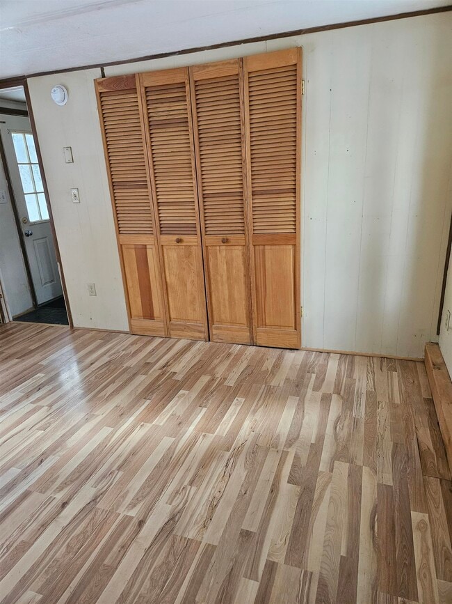 Building Photo - 4 Dunn Ave