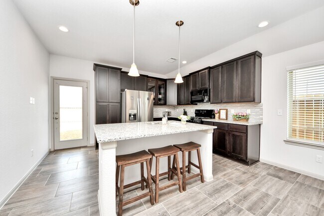 Building Photo - 7971 Tuscan Cypress Dr