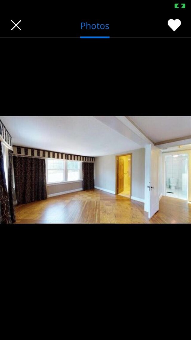 Building Photo - 217 W 67th St