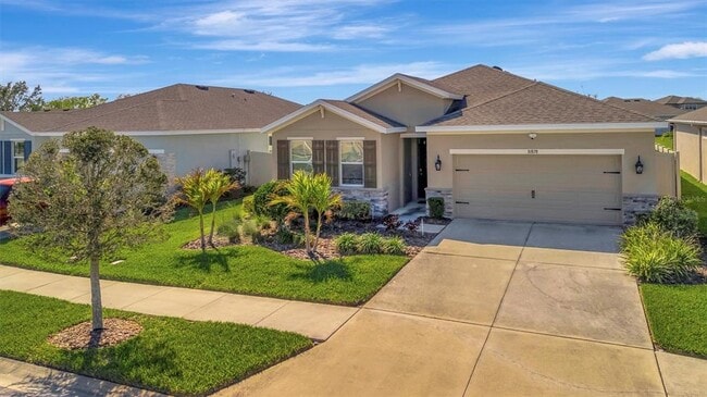 Building Photo - 31878 Tansy Bnd