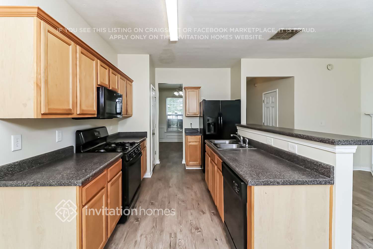 Building Photo - 3755 Shenfield Dr