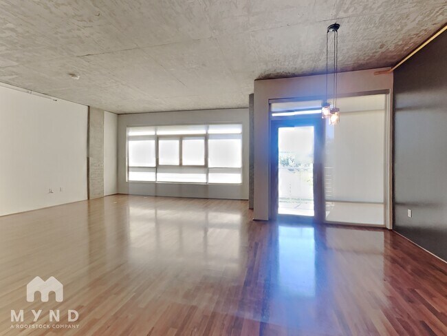 Building Photo - 1818 L St