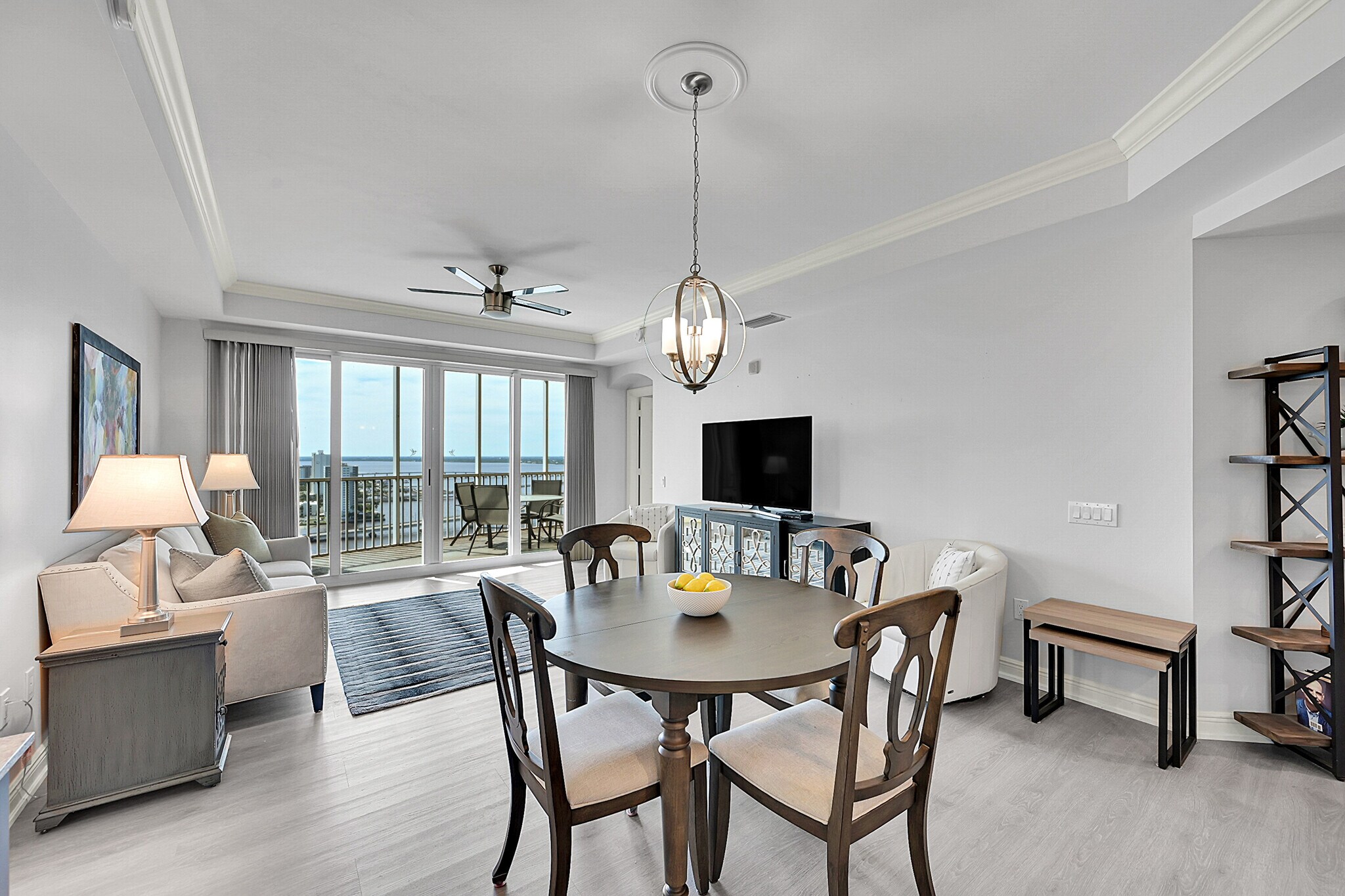 Building Photo - 2743 1st St