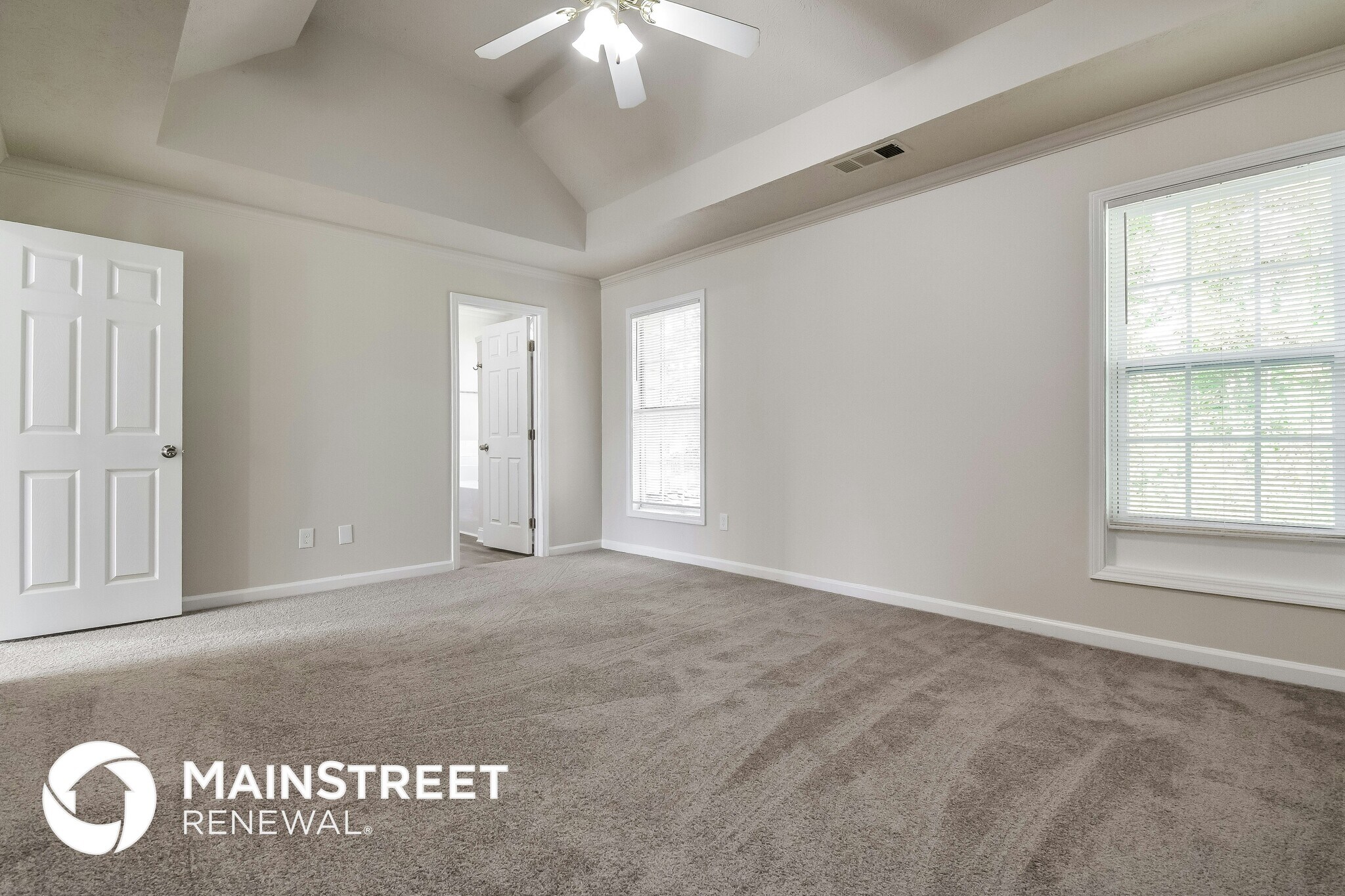 Building Photo - 742 Riverlanding Dr