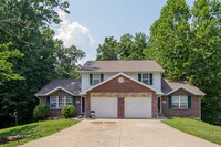Building Photo - 5324-5326 Godas