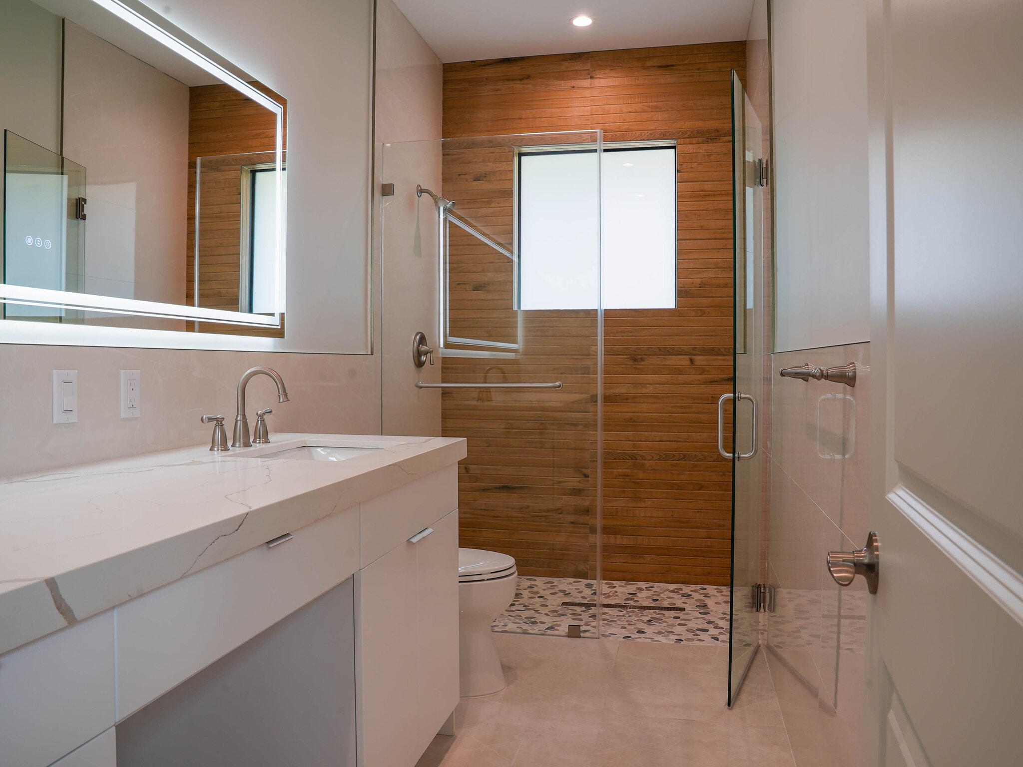 Building Photo - 8410 SW 65th Ave