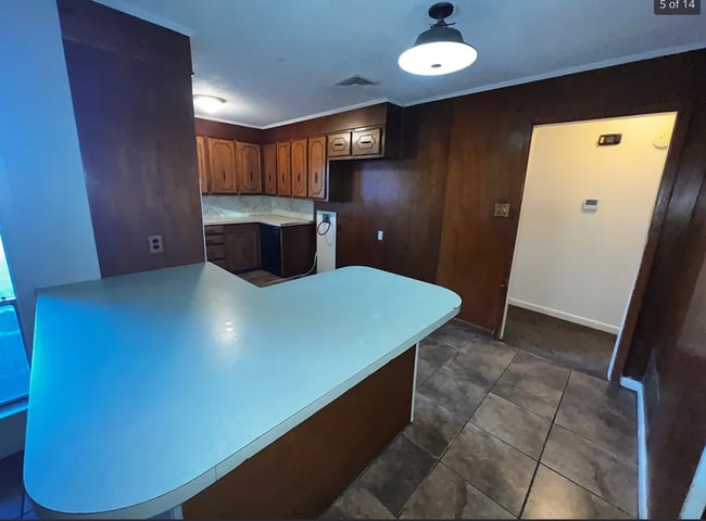 Building Photo - 504 Redwater Rd