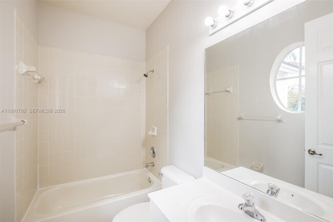 Building Photo - 2281 NE 42nd Cir