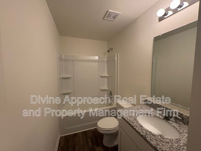 Building Photo - 1609 U W Clemon Dr