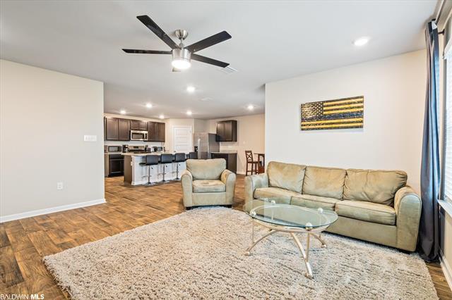 Building Photo - 8164 Irwin Loop